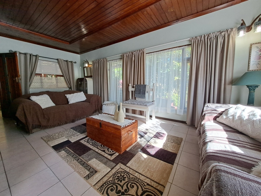 3 Bedroom Property for Sale in Summerpride Eastern Cape